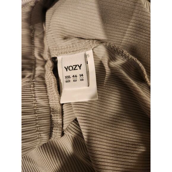 Yozy Women's Lounge Pants XXL - Picture 3 of 4